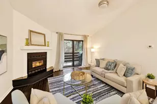 39 Hickory Hollow Dr, Madison, WI 53705 - Photo 1