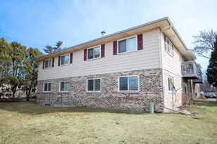 1718 Onsgard Rd, Madison, WI 53704 - Photo 1