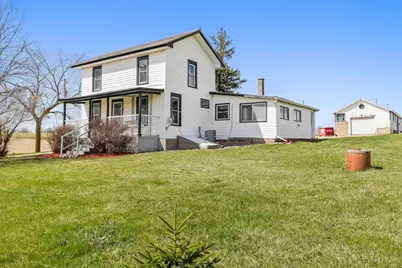 18442 W County Road C, Janesville, WI 53536 - Photo 1