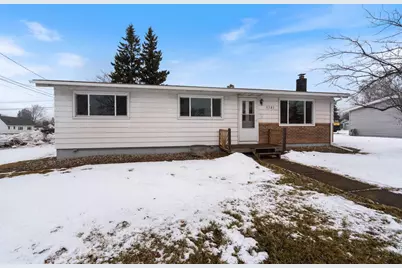5301 E 4th Street, Superior, WI 54880 - Photo 1