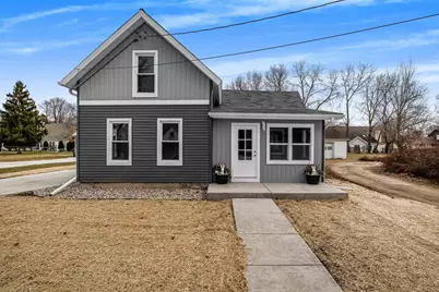 732 7th Street, Prairie Du Sac, WI 53578 - Photo 1