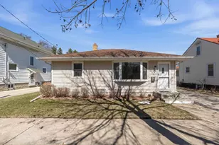 202 Hamilton St, Beaver Dam, WI 53916 - Photo 1