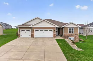 212 W Gonstead Rd, Mount Horeb, WI 53572 - Photo 1