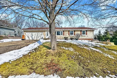 709 Hamilton Street, Mount Horeb, WI 53572 - Photo 1