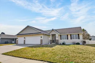 4254 Baybrook Dr, Janesville, WI 53546 - Photo 1