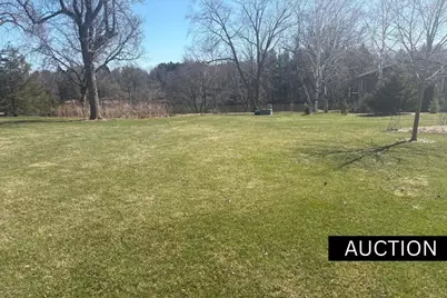 521 Rockview Court, Watertown, WI 53094 - Photo 1