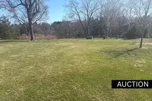 521 Rockview Ct, Watertown, WI 53094 - Photo 1