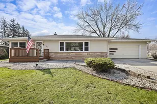 487 W Main St, Janesville, WI 53536 - Photo 1