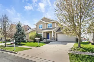 260 S Goldenrod Dr, Sun Prairie, WI 53590 - Photo 1