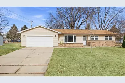 630 Lincoln Avenue, Prairie Du Sac, WI 53578 - Photo 1