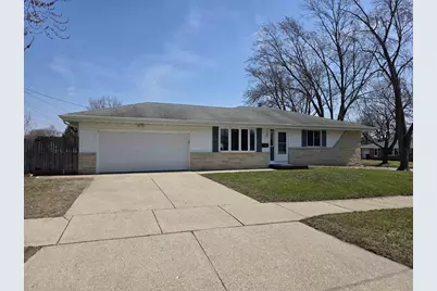 1841 S Walnut Street, Janesville, WI 53546 - Photo 1