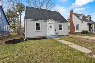 1306 Wisconsin St, Portage, WI 53901 - Photo 1