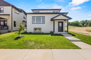 448 Gunderson Dr, Portage, WI 53901 - Photo 1