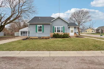 802 W Franklin Street, Portage, WI 53901 - Photo 1