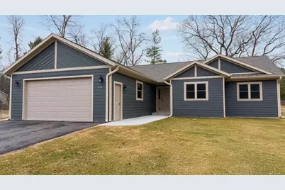 1618 Michigan Avenue, Wisconsin Dells, WI 53965 - Photo 1