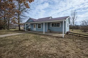 215 E Logan St, Tomah, WI 54660 - Photo 1