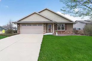 4011 Huntington Ave, Janesville, WI 53546 - Photo 1