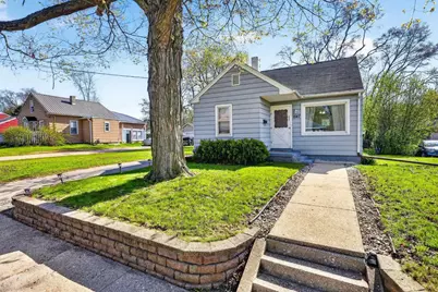 1547 McKinley Avenue, Beloit, WI 53511 - Photo 1