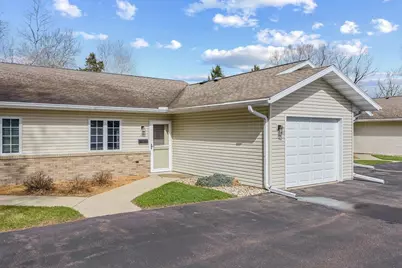 1579 Dewey Avenue, Reedsburg, WI 53959 - Photo 1