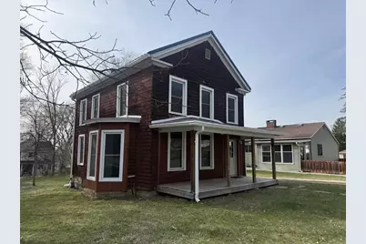 566 N Chestnut Street, Richland Center, WI 53581 - Photo 1