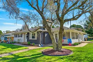 429 S Midvale Blvd, Madison, WI 53711 - Photo 1