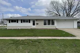 1607 Arch St, Janesville, WI 53546 - Photo 1
