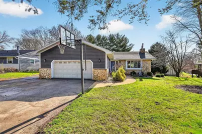 115 West Ridge Circle, Cambridge, WI 53523 - Photo 1
