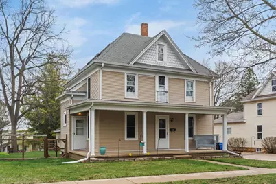 804 E Main Street, Mount Horeb, WI 53572 - Photo 1