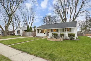914 Nancy Ln, Madison, WI 53704 - Photo 1