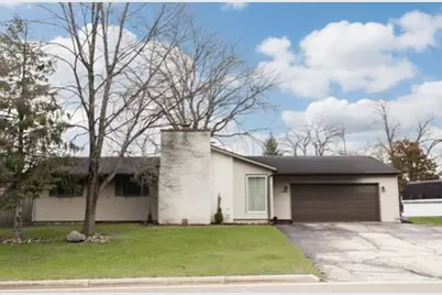 504 Haskin Drive, Pardeeville, WI 53954 - Photo 1