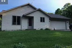 5213 N Fox Rd, Janesville, WI 53548 - Photo 1