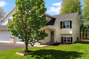 556 Ronald Lee Cir, Rio, WI 53960 - Photo 1