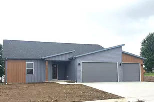 979 Pheasant Run, Lomira, WI 53048 - Photo 1