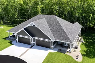 Unit 12 Deer Hollow Ct, DeForest, WI 53532 - Photo 1