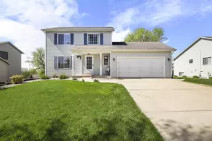 928 Vista Ridge Dr, Mount Horeb, WI 53572 - Photo 1