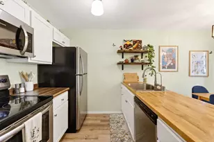 507 East Bluff, Madison, WI 53704 - Photo 1