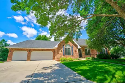 888 Chalfont Drive, Sun Prairie, WI 53590 - Photo 1