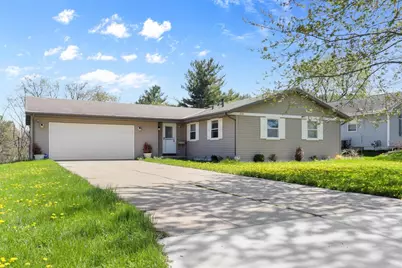 838 Somerset Drive, Janesville, WI 53546 - Photo 1
