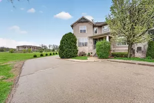 326 E Hill Pkwy, Madison, WI 53718 - Photo 1