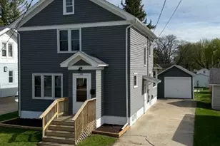 205 James St, Beaver Dam, WI 53916 - Photo 1