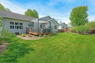6614 Carlton Dr, Madison, WI 53718 - Photo 1