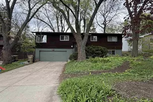 469 Agnes Dr, Madison, WI 53711 - Photo 1