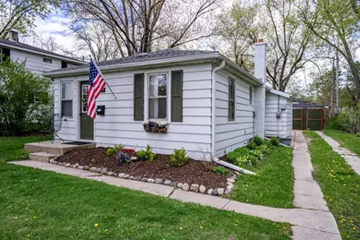 955 W State Street, Mauston, WI 53948 - Photo 1