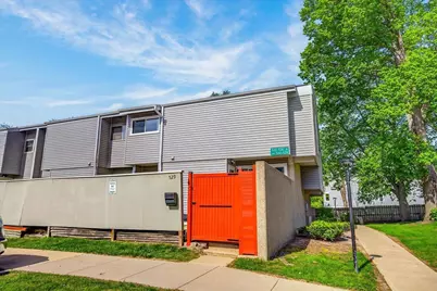 529 East Bluff #529, Madison, WI 53704 - Photo 1