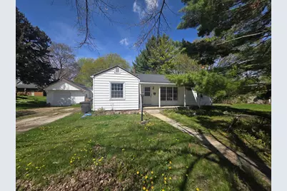 142 N Newcomb Street, Whitewater, WI 53190 - Photo 1