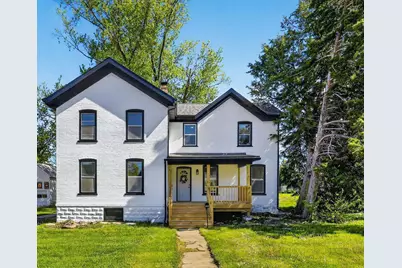 129 W Oak Grove Street, Juneau, WI 53039 - Photo 1