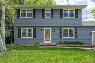 713 Park Ave, DeForest, WI 53532 - Photo 1