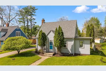 275 8th Street, Reedsburg, WI 53959 - Photo 1