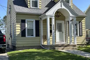 506 E Mill St, Beaver Dam, WI 53916 - Photo 1