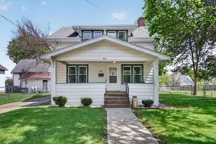 953 Oak St, Beloit, WI 53511 - Photo 1